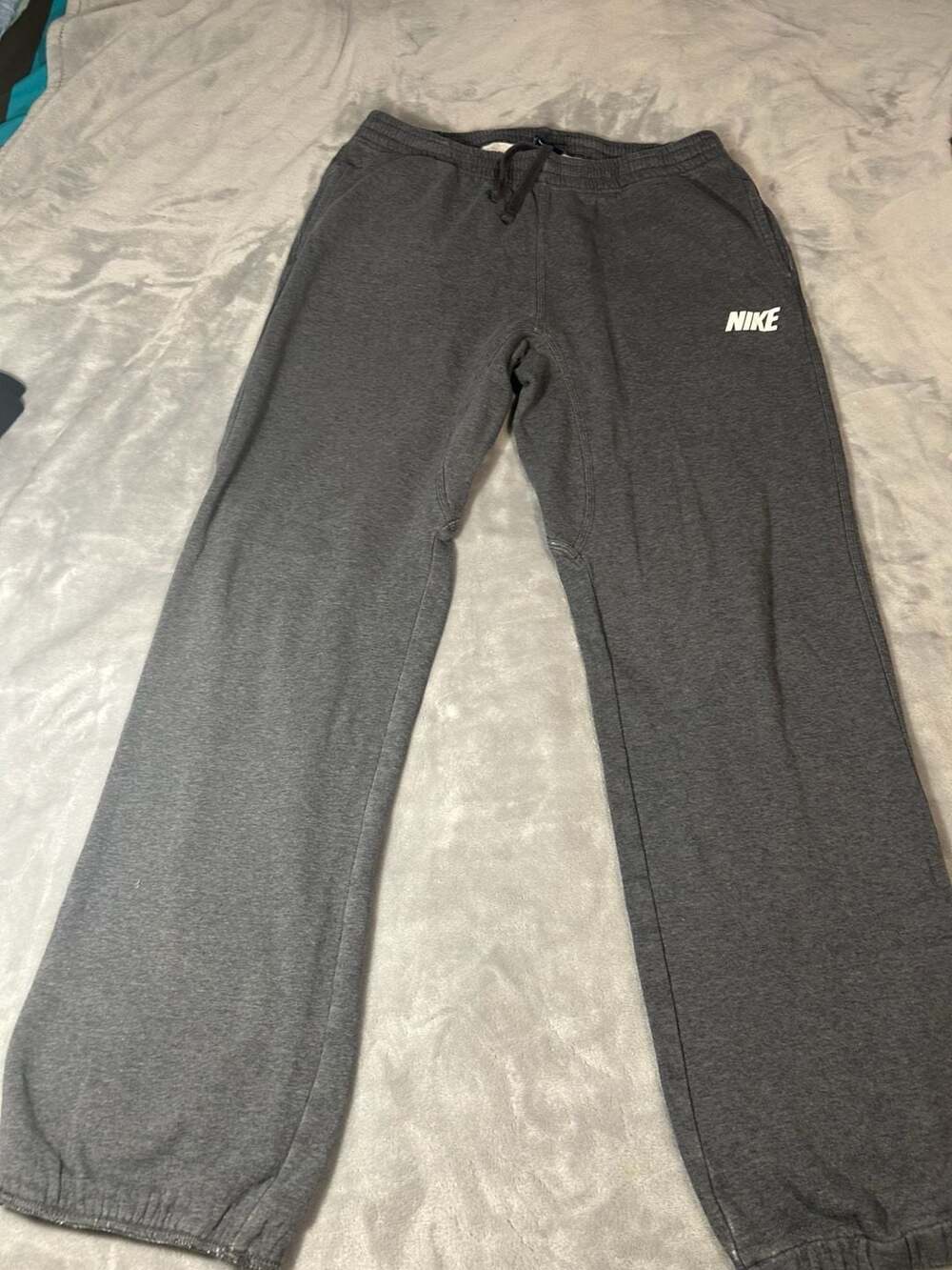 Nike Vintage Gray Sweatpants Open Hem Joggers Men's Size Large